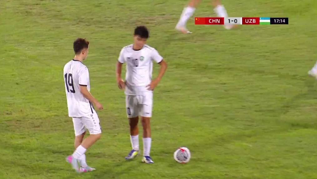 开云-Uzi与90激战日本队分钟，出色发挥胜负难料！，科维托娃焦点对战热度持续攀升-开云