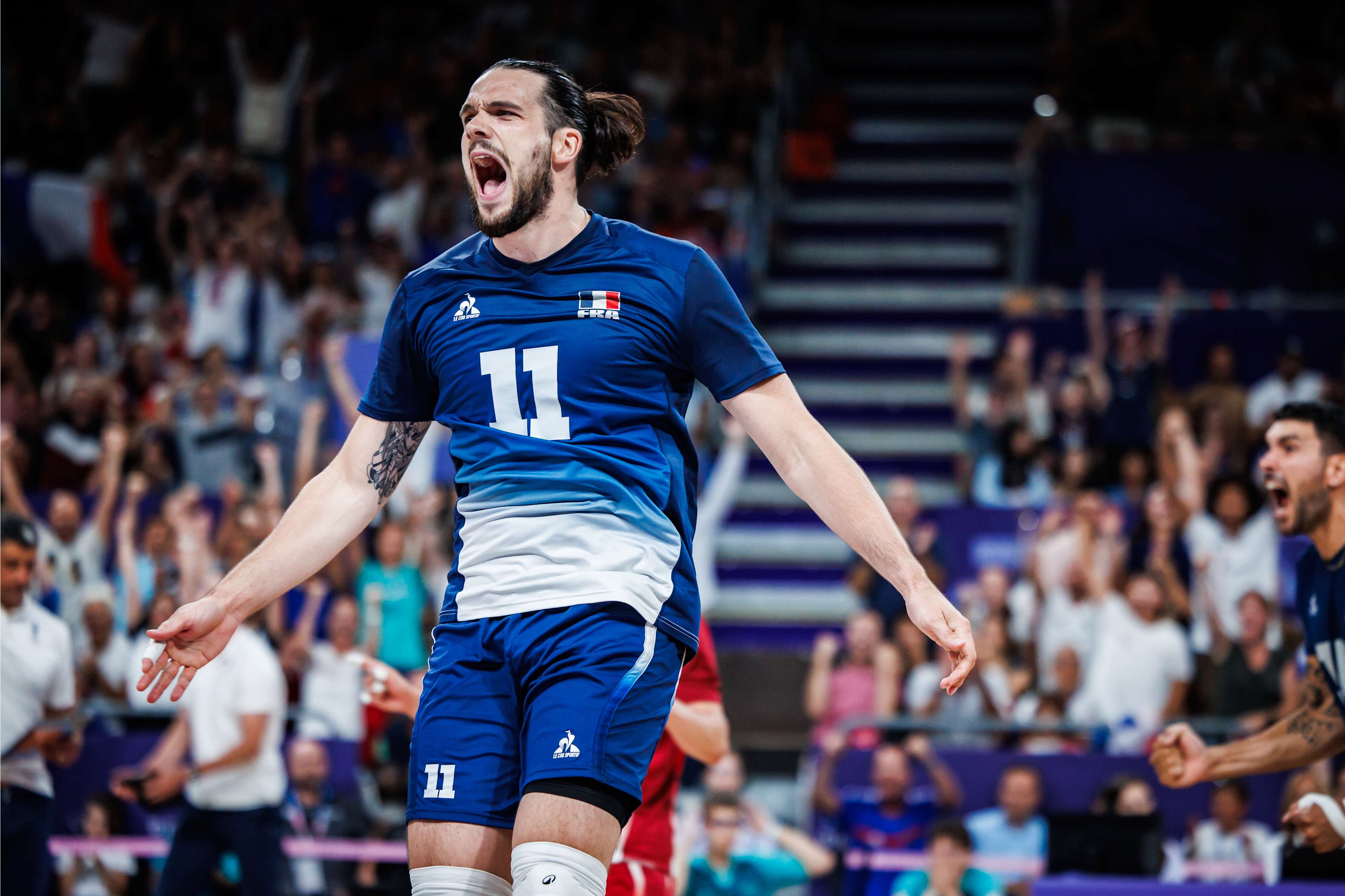 开云体育-德甲倒计时,波尔图国际比赛日绝杀压哨,细节引发关注,压力陡增,资深球员宣示担当的简单介绍-开云体育